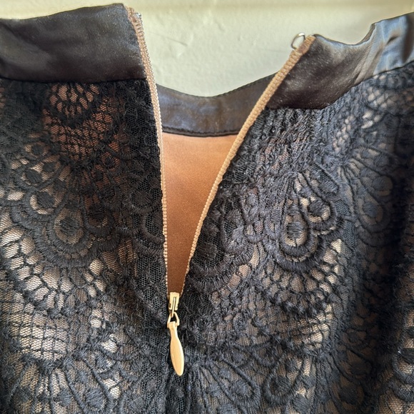 NWT Guess Lace Overlay Pencil black mini Skirt sz 2 XS - Picture 3 of 8
